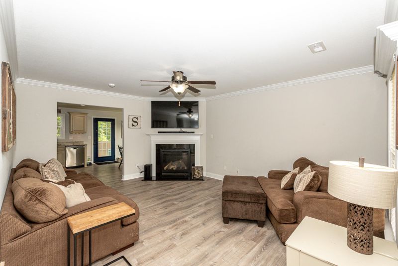 1015 Brooklyn Ln, Maryville, TN 37804