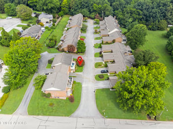 1015 Hardwick Dr, Maryville, TN 37803