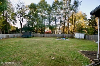1015 Oak Park Ave, Maryville, TN 37803