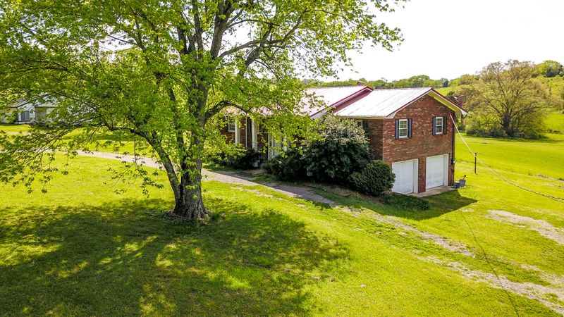 1015 Proffitt Springs Rd, Maryville, TN 37801