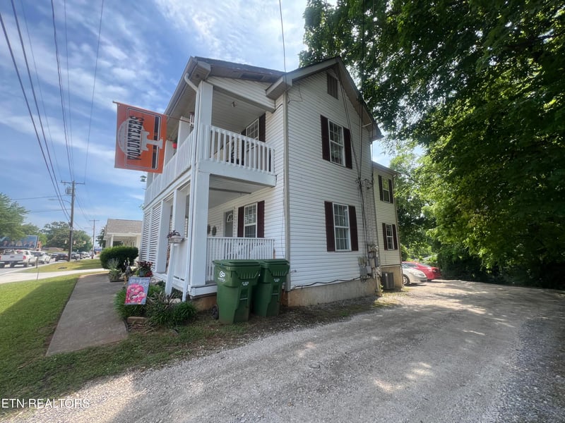 1016-1018 W Broadway Ave #1016-1018, Maryville, TN 37801