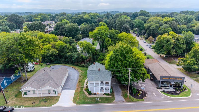1016-1018 W Broadway Ave #1016-1018, Maryville, TN 37801