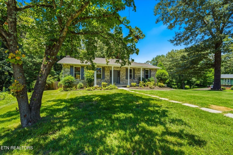 1016 Lovell View Cir, Knoxville, TN 37932
