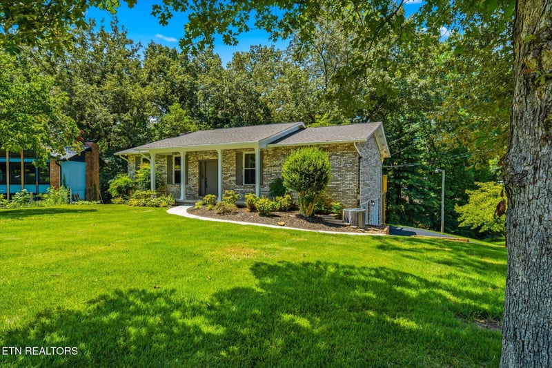 1016 Lovell View Cir, Knoxville, TN 37932