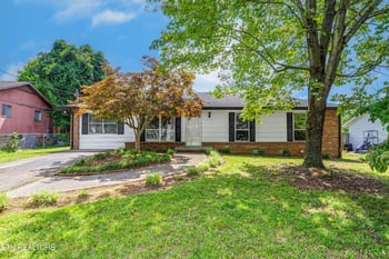 1016 Ruskin Dr, Knoxville, TN 37923