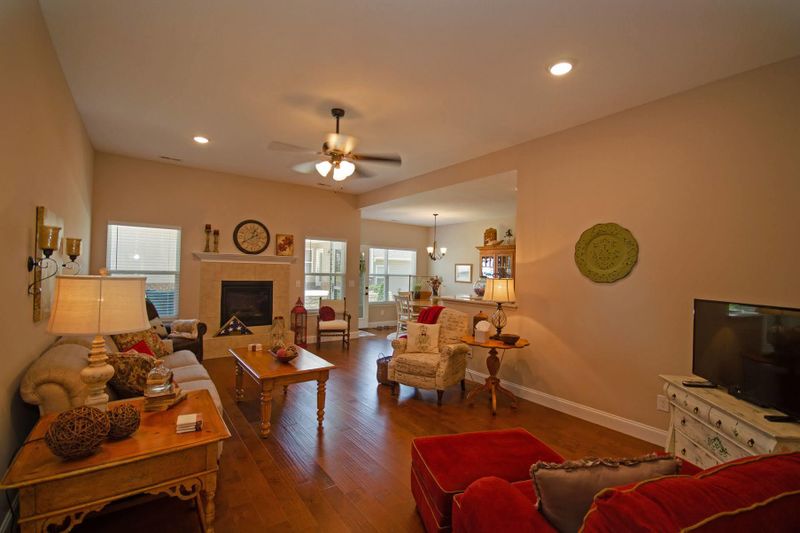 1016 Woullard Way, Sevierville, TN 37876