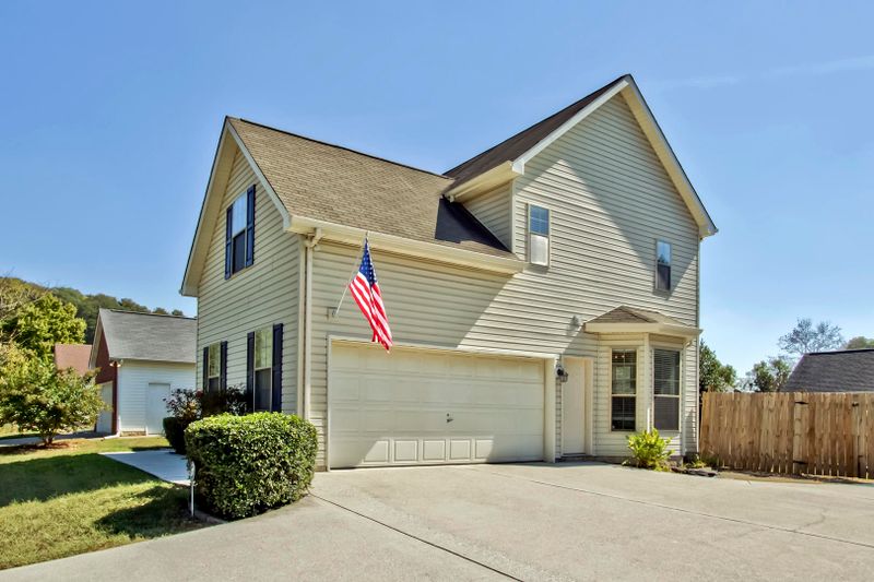 10165 Highgate Cir, Knoxville, TN 37931