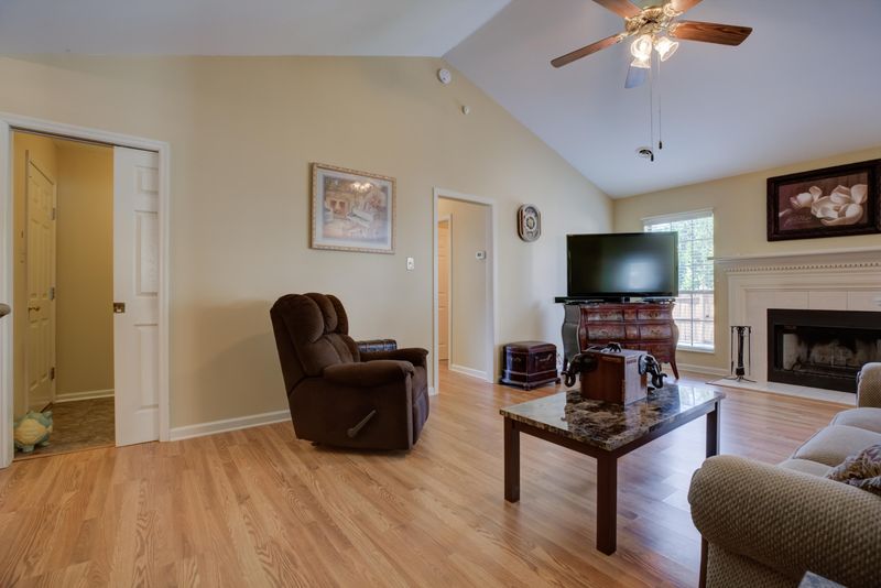 10177 Rockbrook Dr, Knoxville, TN 37931