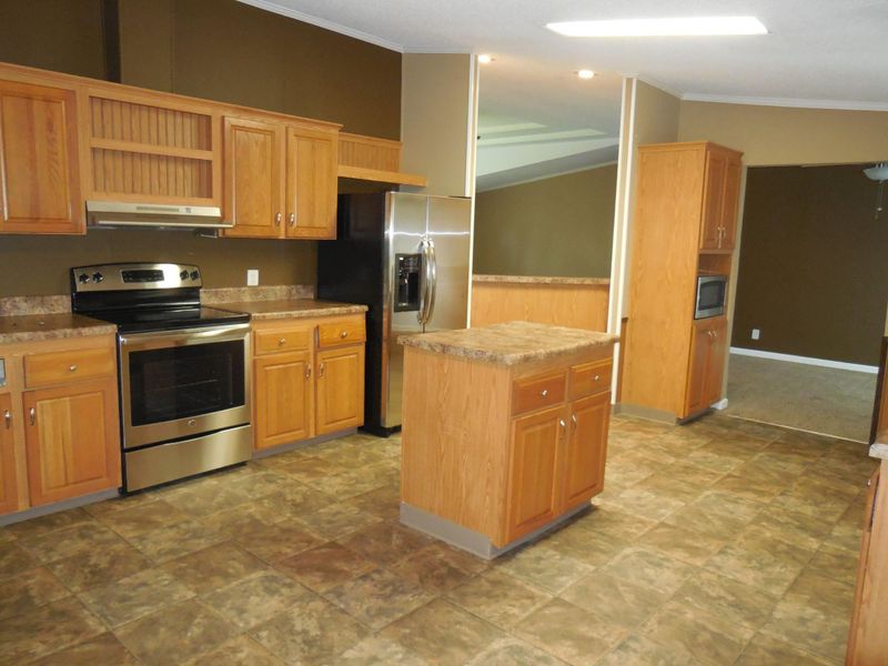 1018 Doll Ave, Maryville, TN 37801