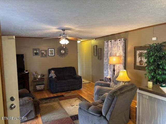 1018 Sitting Bull Point, Crossville, TN 38572