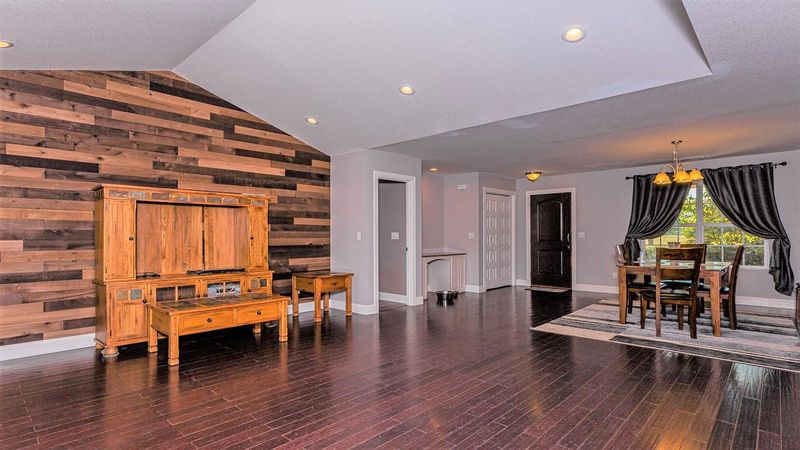 1018 Valley View Cir, Sevierville, TN 37876