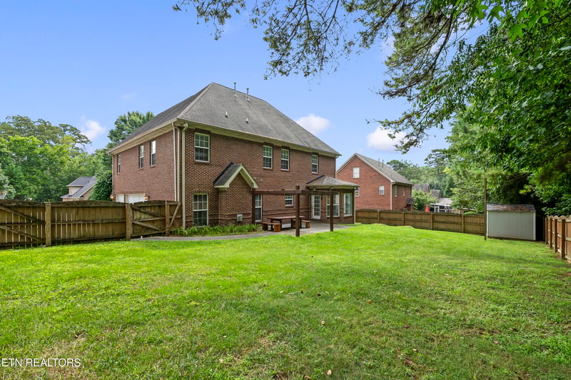 1019 Andover View Ln, Knoxville, TN 37922