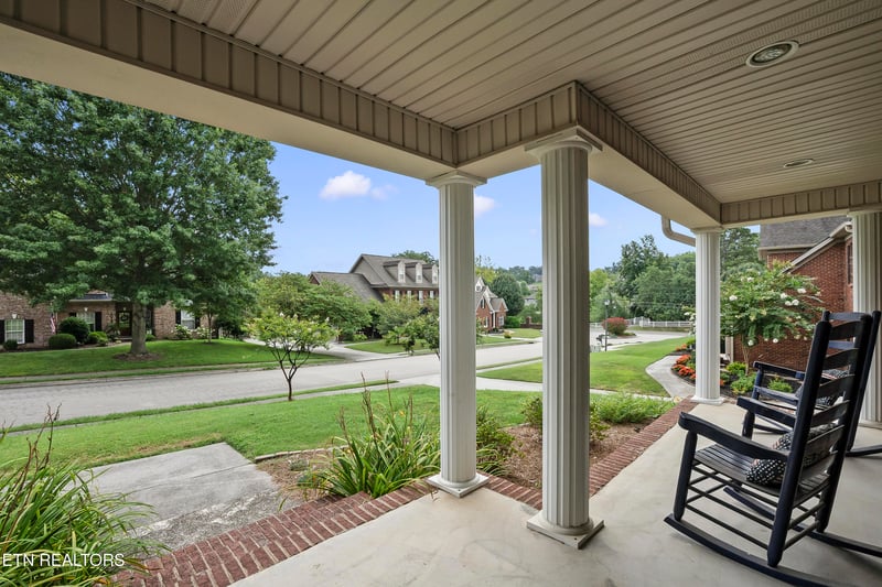 1019 Andover View Ln, Knoxville, TN 37922