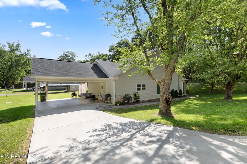 1019 Broyles Ave, Maryville, TN 37801