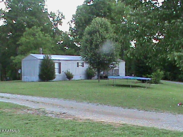 102 Beulah Dr, Louisville, TN 37777