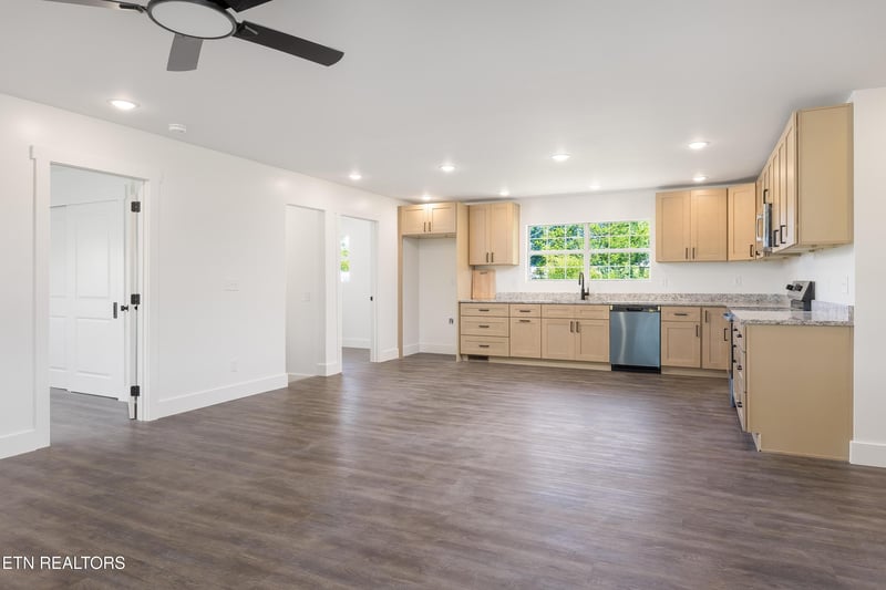 102 County Road 270, Niota, TN 37826