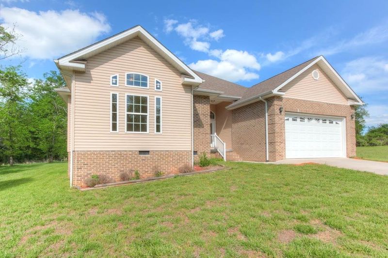 102 Dudi Tr, Vonore, TN 37885