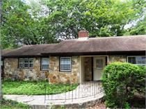 102 E Pasadena Rd, Oak Ridge, TN 37830