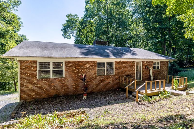 102 Engle Dr, Andersonville, TN 37705