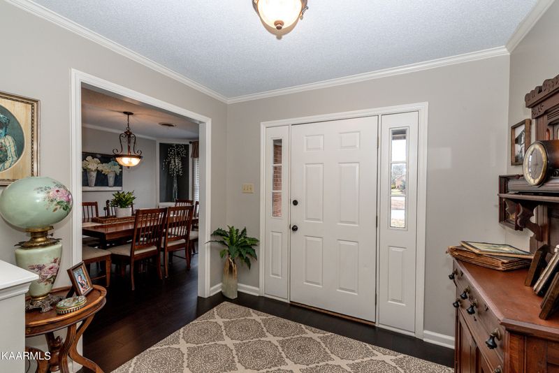 102 Mayfair E, Maryville, TN 37803