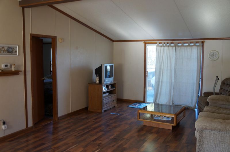 102 Morris Ln, Kingston, TN 37763