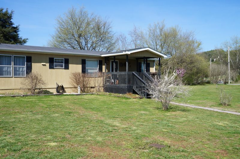 102 Morris Ln, Kingston, TN 37763