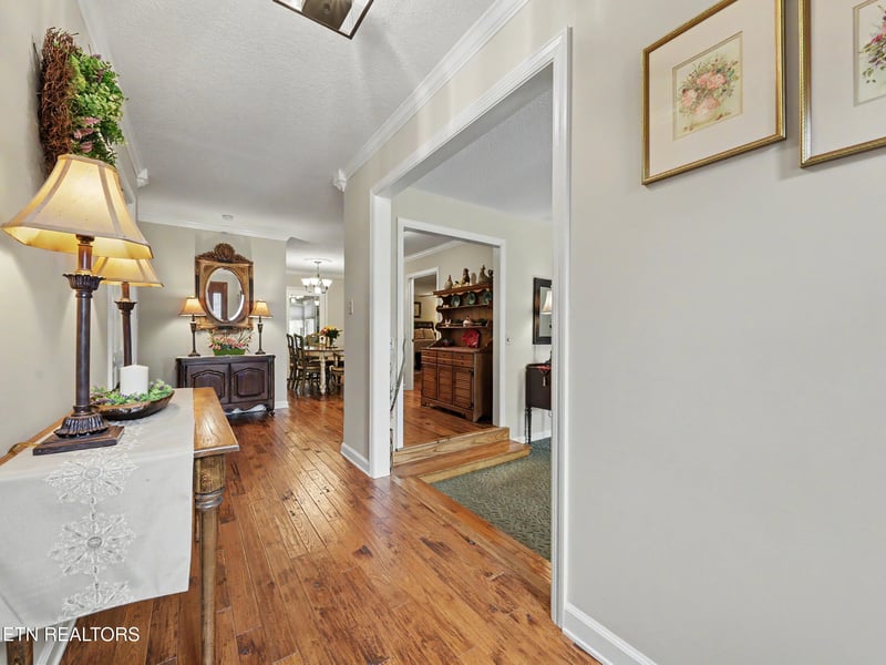 102 Newell Village Dr, Seymour, TN 37865