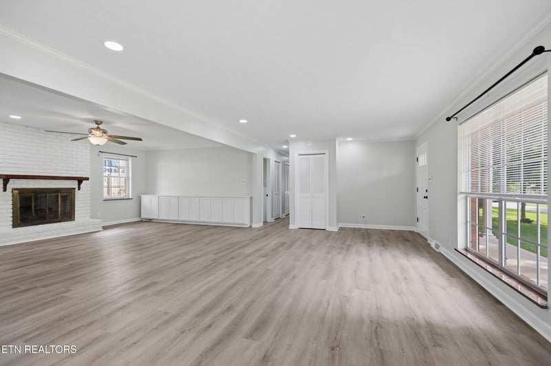 102 Ruskin Cir, Maryville, TN 37803