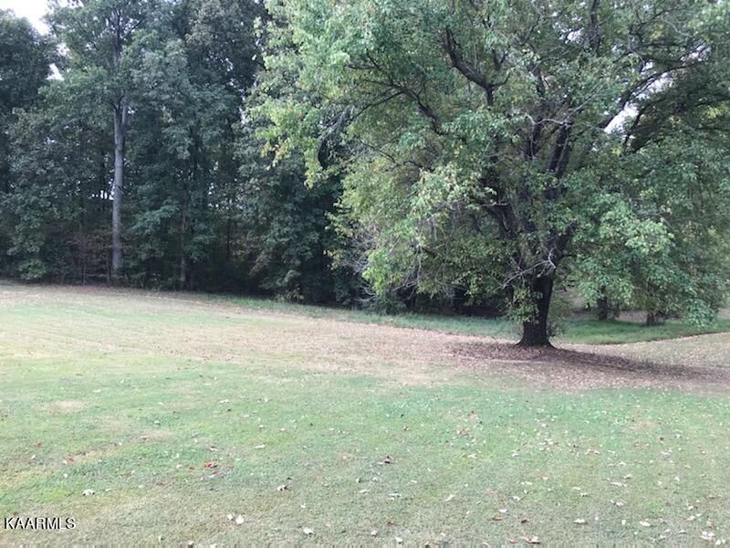 102 Simpson Rd, Loudon, TN 37774