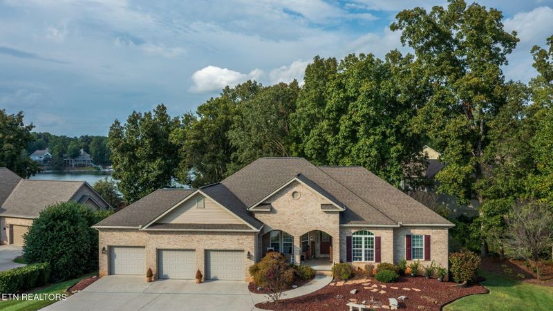 102 Spavinaw Pl, Loudon, TN 37774