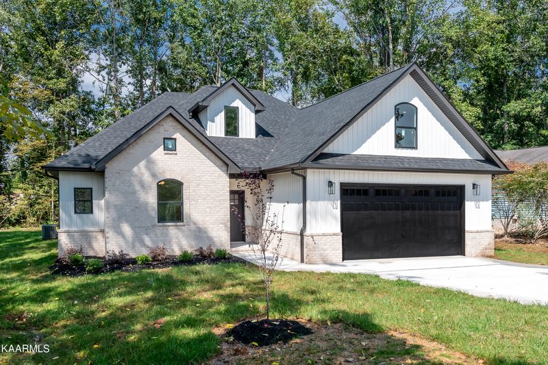 102 Talah Way, Loudon, TN 37774