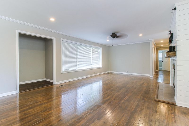 102 Uvalde Ln, Oak Ridge, TN 37830