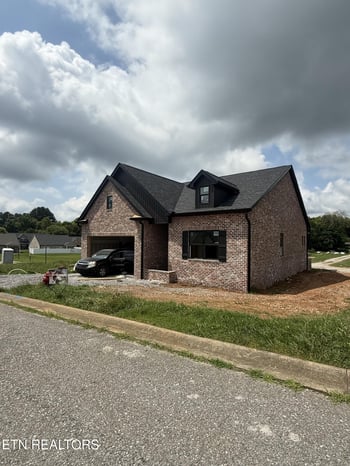 102 Van Gilder Way, Seymour, TN 37865