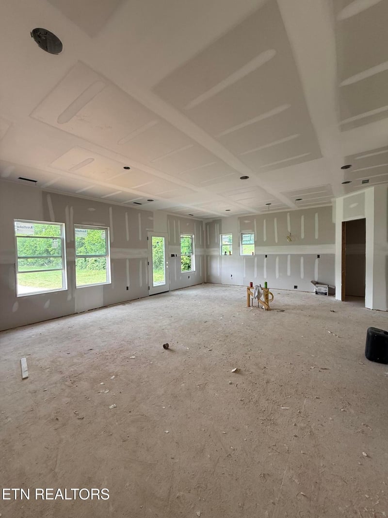 102 Van Gilder Way, Seymour, TN 37865