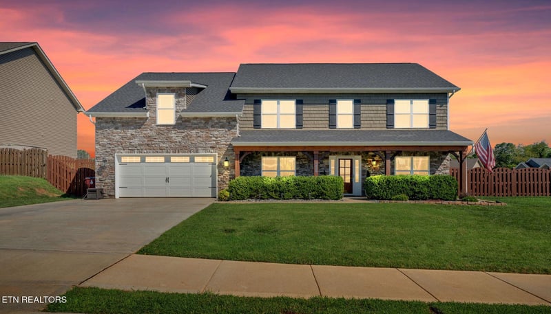 1020 Aspen Glen Dr, Alcoa, TN 37701