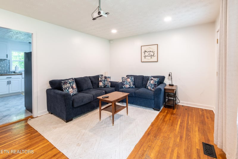 1020 Parish St, Knoxville, TN 37914