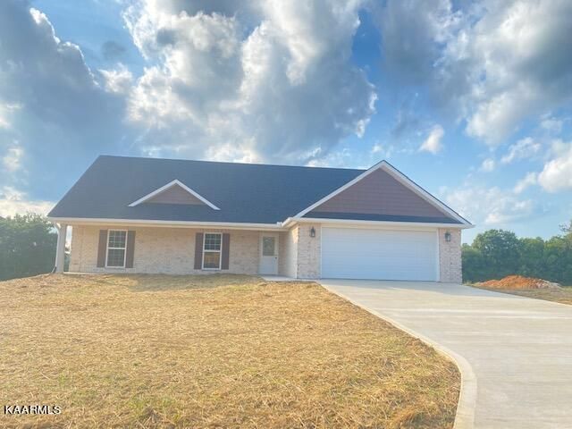 1023 Pathways Dr, Seymour, TN 37865