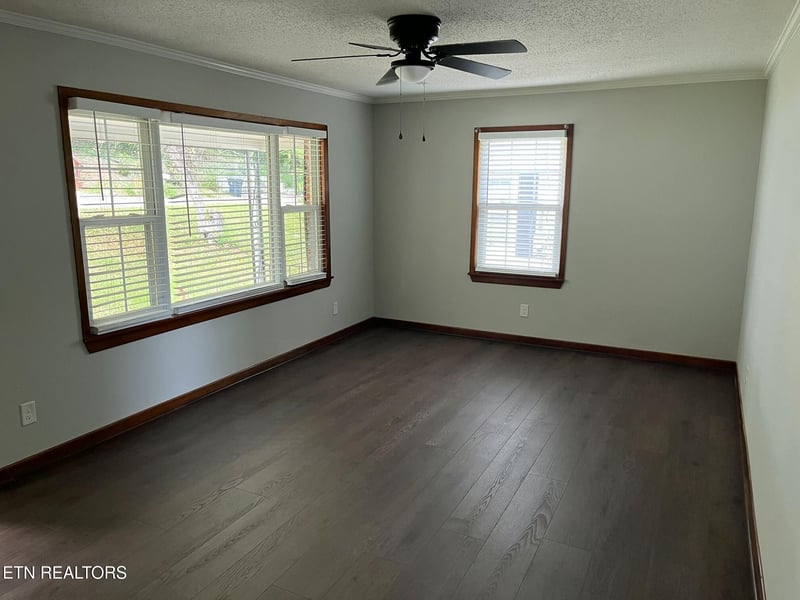 1024 Farragut Ave, Knoxville, TN 37917