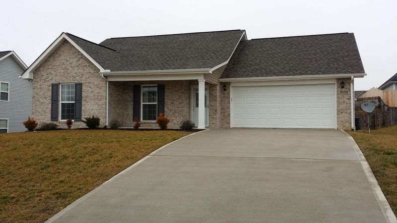1024 Ruscello Dr, Maryville, TN 37801