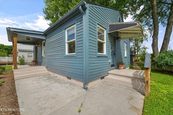 1025 Cherry St, Alcoa, TN 37701