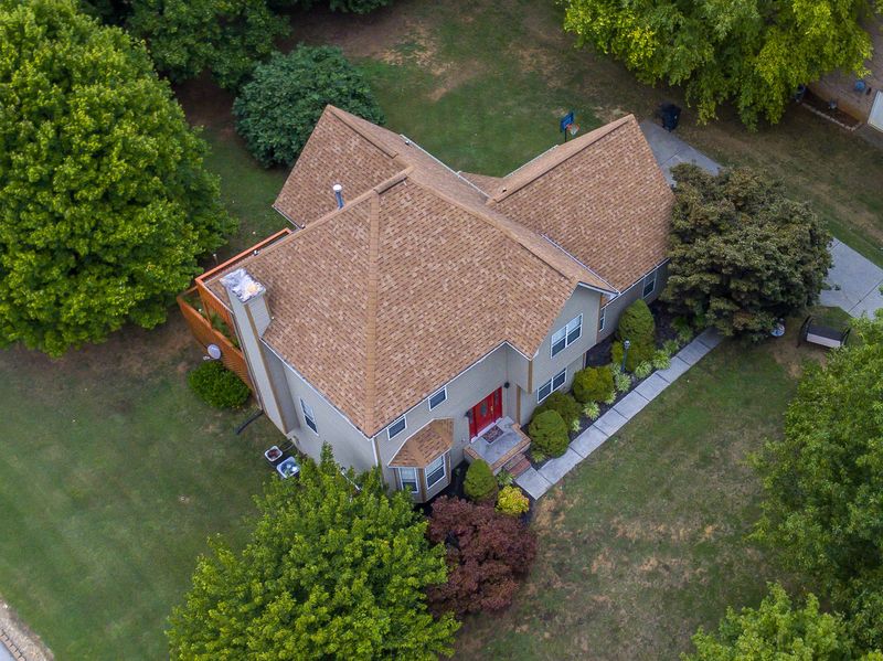 1025 Shadow Wood Ln, Morristown, TN 37814