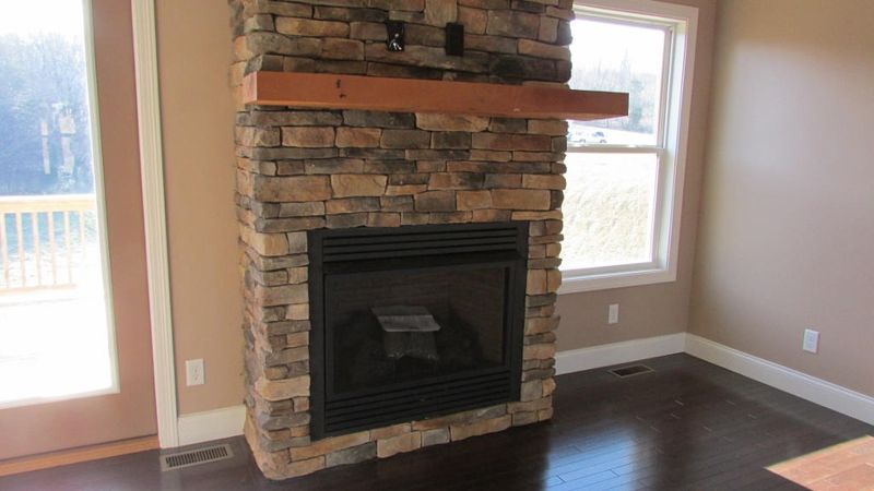 1025 Walker School Rd, Maryville, TN 37803