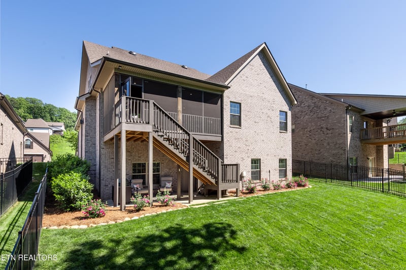 1025 Westland Creek Blvd, Knoxville, TN 37923