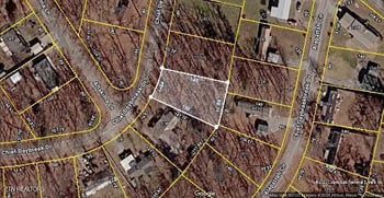 1027 Chief Daybreak Dr, Crossville, TN 38572