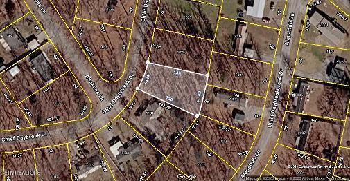 1027 Chief Daybreak Dr, Crossville, TN 38572