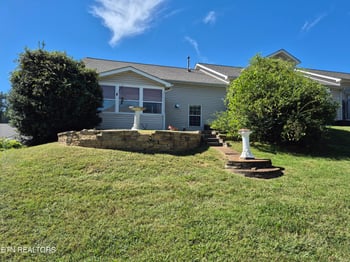 1028 Ashley Michelle Ct, Knoxville, TN 37934