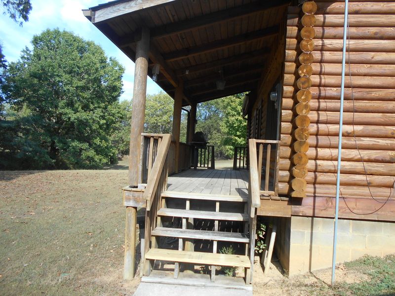 1028 Von Cannon Ln, Sevierville, TN 37876