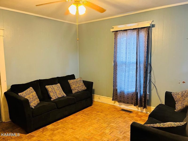103 Athens Pike, Etowah, TN 37331