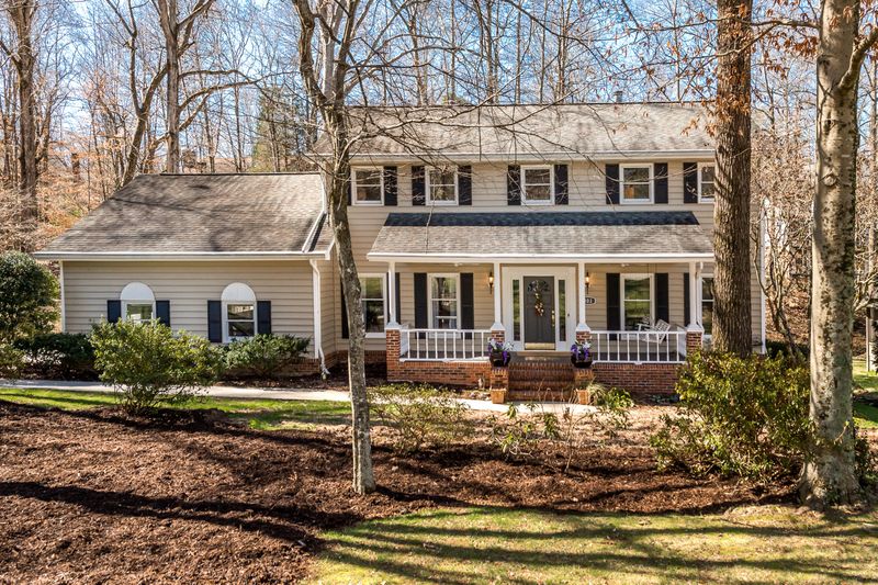 103 Belle Creek Dr, Oak Ridge, TN 37830