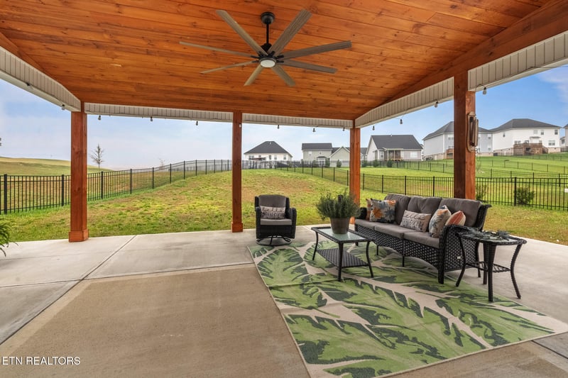 103 Bunchberry Rd, Oak Ridge, TN 37830